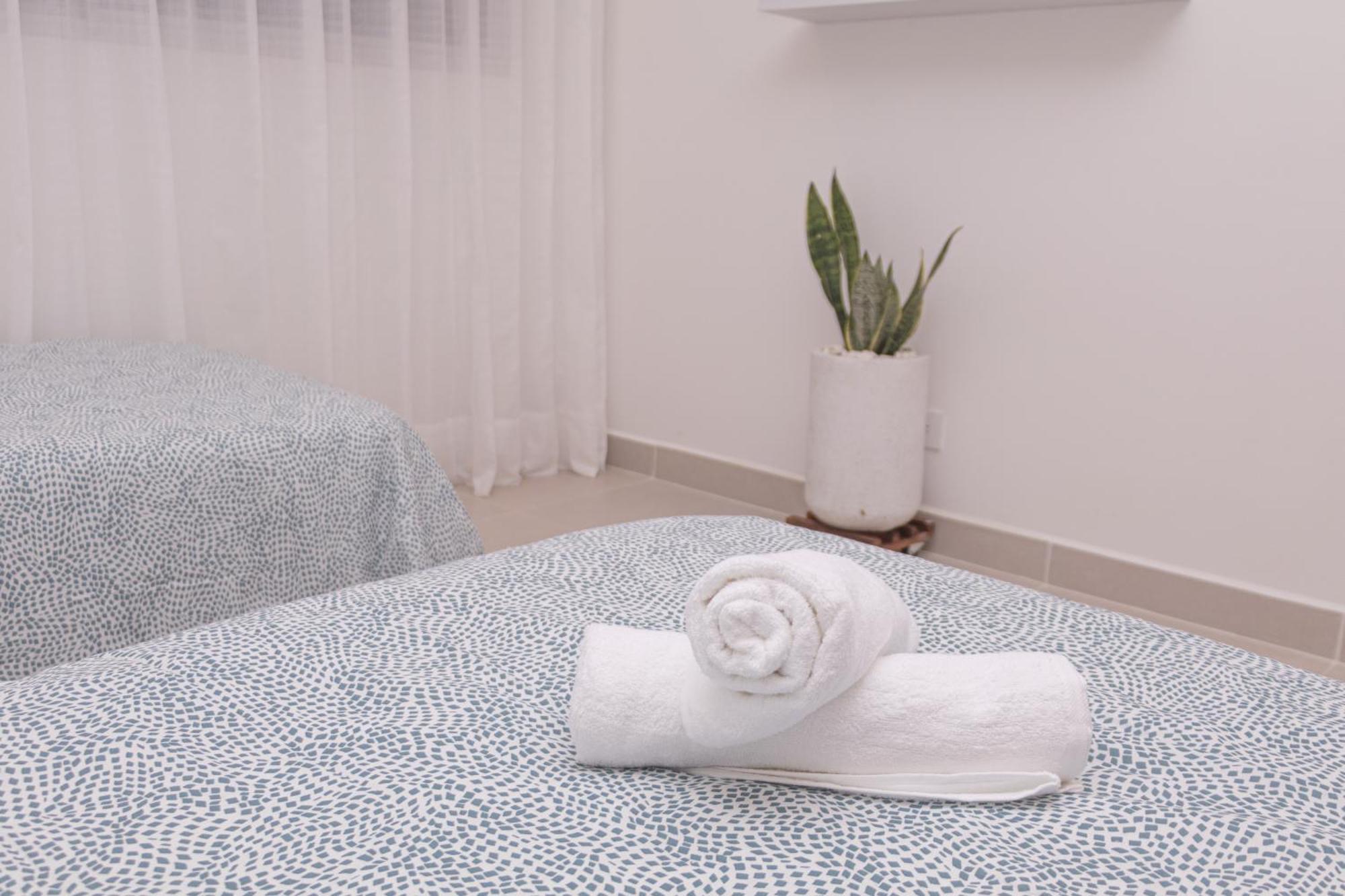 Apartamento De Lujo Frente Al Mar Con Piscina Cartagena Екстер'єр фото